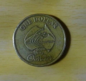 Rare 2002 Year of the outback $1 Australian coin - Picture 1 of 2
