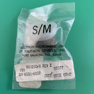 SOLITRON 988230-8 REV Z STECKER SM6505-6007 DC: 8042 5935-00-052-2588 - Bild 1 von 3