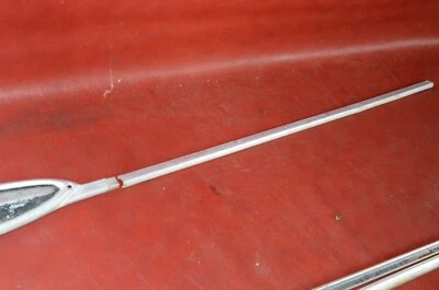 Mercury Comet 1964 2 puertas solo moldura lateral guardabarros trasero derecho 1/4 panel inferior64 Foto 1 de 4