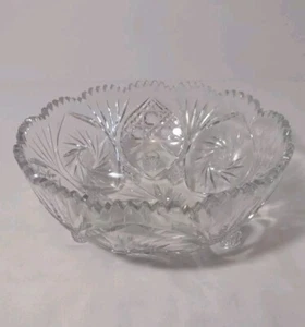 Vintage Sawtooth Lead Crystal Bowl Cut Glass 3-Footed Pinwheel Star Caning EUC - Picture 1 of 7