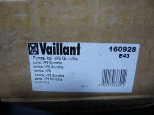 ORIGINAL VAILLANT TURBOMAX PLUS VP5 PUMP 160928 161015 - Picture 1 of 3