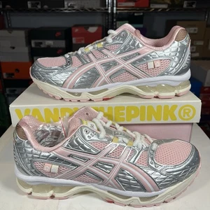 Talla 11M - VANDYTHEPINK x atmos x ASICS Gel Nimbus 10.1 Fresa 1203A865-702 - Imagen 1 de 7