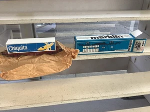 MARKLIN HO #4672 CHIQUITA CONTAINER CAR/EXPORT MODEL/ NIB!!! - Picture 1 of 2