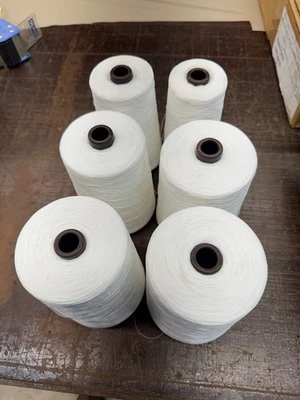 overlock, serger, merrow thread (Box 1) - Image 1 of 3