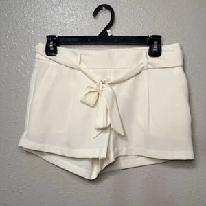 Express Shorts Damen 0 mittelhoher Bund weiß Gürtel Kleid adrett schick Resort Arbeit - Bild 1 von 16