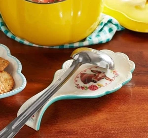 Pioneer donna cucchiaio poggia mucca marrone decalcomania gres stile vintage bordo smerlato - Foto 1 di 4