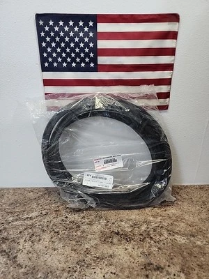 2022-2024 Original Toyota Corolla Cross 67881-0A130 Sello de tira de clima trasero Foto 1 de 4