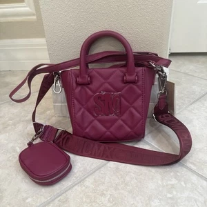 Neu mit Etikett Steve Madden Umhängetasche Cranberry lila Babi viral Tiktok Gitarrengurt - Bild 1 von 16