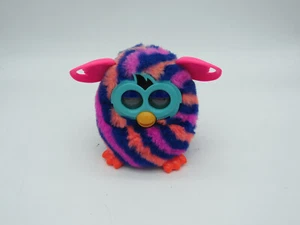 2012 Furby Ausleger Streifen lila orange rosa getestet und funktioniert Gespräche bewegt Lichter - Bild 1 von 3