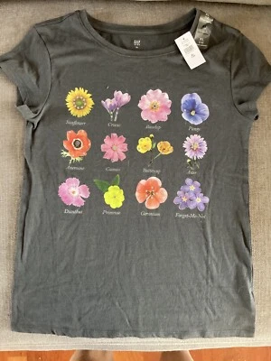 old navy t shirt - Image 1 of 3