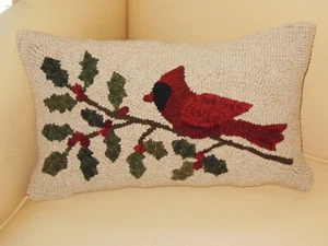 Cardinal On Holly - Paper Rug Hooking Pattern - Prairie Road Designs - Picture 1 of 3