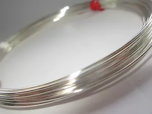 925 Sterling Silver Round Wire Soft- Gauges 18,19,20,21,22,24,26,28,30 per metre - Picture 1 of 1