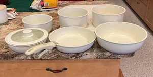 Carote 12-teiliges Antihaft-Kochgeschirr-Set, cremeweiß, mit abnehmbaren Griffen - Bild 1 von 1