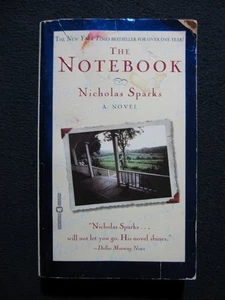 The Notebook [Paperback] Sparks, Nicholas - Picture 1 of 3