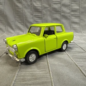 TRABANT Diecast MODEL CAR Green Pull Back - Picture 1 of 8
