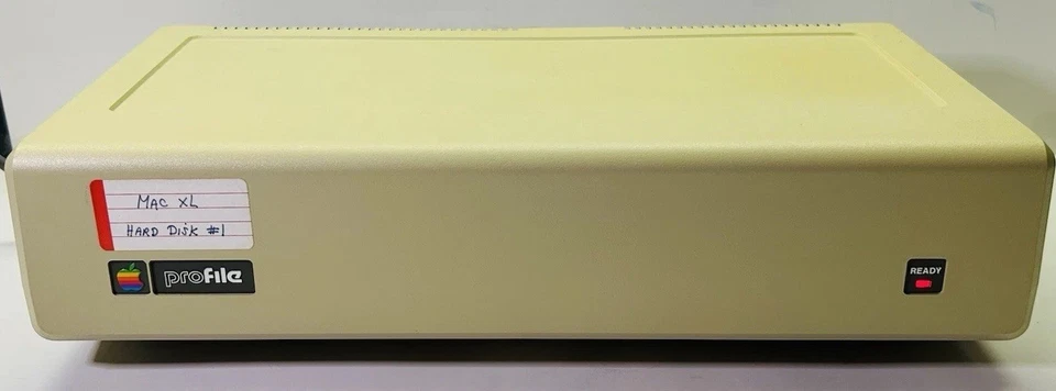 Apple Profile HDD - A9M0005 - 5mb Apple Lisa / III hard drive Powers On - AS-IS! - Image 1 of 4