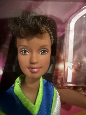 1998 Mattel WNBA Teresa Barbie Doll NRFB #20349 Brunette Fashion Doll - Image 1 of 4