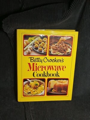 Betty Crocker's Microwave Cookbook - Easy Cooking  - Image 1 of 2