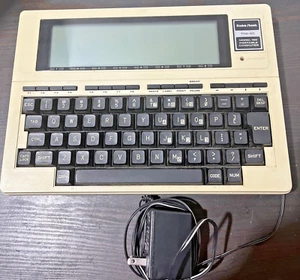 Vintage Radio Shack TRS-80 Portable Computer Model 100 PARTS ONLY - Afbeelding 1 van 4