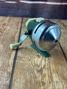 Vintage Jorgensen CUB Push Button Casting Fishing Reel Made in Japan - Picture 1 of 10