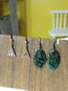 2 Paar Vintage Abalone Ohrringe Hänger Kostüm lang oval Puka Muschel Dreieck - Bild 1 von 5