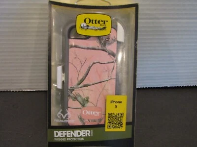 Original OTTERBOX Defender Pink Realtree iPhone 5 CASE WITH Belt Clip - Image 1 of 4