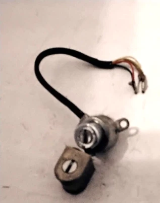 Interruptor de encendido unidad de bloqueo de dirección Honda CM91 Trail 90 CT90 CT200 1966 1967 Foto 1 de 4