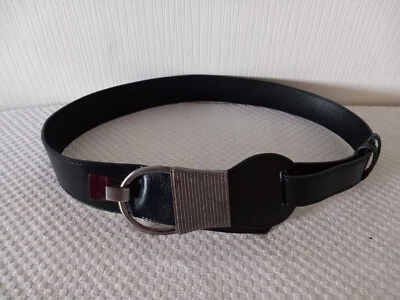 Ceinture synthétique grosse boucle argentée T/U - Photo 1/4