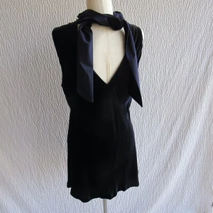 Luxurious Velour Top L Tie Neck Solid Lafayette 148 New York Solid Blue Luxury - Picture 1 of 19