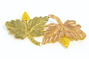 10K Two Tone Black Hills Dakota Style Gold Grapes and Leaves Pin/Brooch 2.3g - Picture 1 of 5