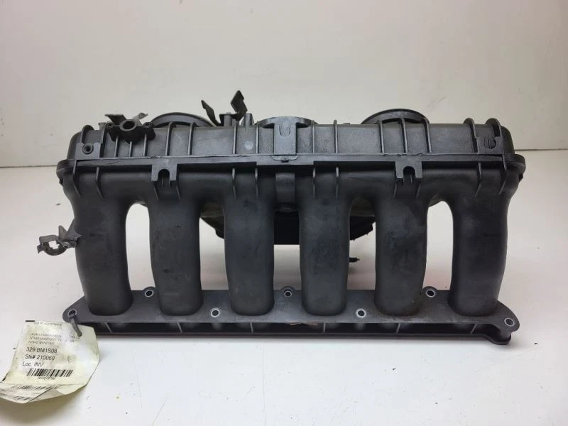 Coletor de admissão BMW 328I 2008 - Imagem 1 de 4