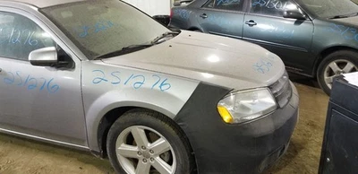 Верхняя хромированная решетка подходит для 11-14 AVENGER 2115211 - Изображение 1 из 4