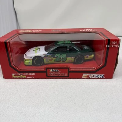 Racing Champions KEN SCHRADER #25 1/24 Diecast GMAC NASCAR 1994 Edition - Image 1 of 4