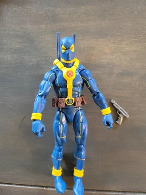 Figura de acción Marvel Legends Strong Guy Wave "Deadpool" 6" (Hasbro, 2020) Foto 1 de 3