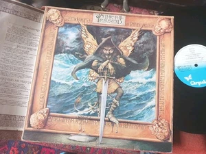 JETHRO TULL - The Broadsword And The Beast, ORIG 1982 LP / inner.... NICE COPY - Picture 1 of 4