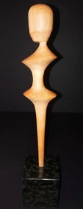 ESCULTURA DE MADERA de mediados de siglo sobre base de granito 40 - Imagen 1 de 6