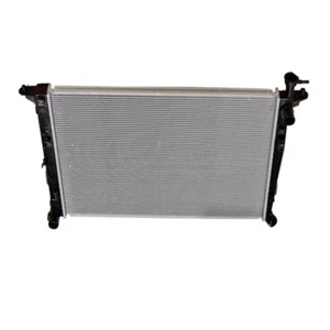 Conjunto de radiador (manual) para Isuzu Dmax TFS87 1.9TD RZ4E-TC (11/2016 ENCENDIDO) - Imagen 1 de 2