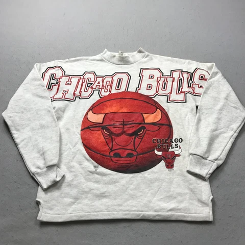 VINTAGE Chicago Bulls Sweatshirt Boys Large Gray Crewneck YOUTH 90s NBA Logo Cover