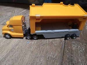 CARS - OCTANE GAIN HAULER - CAMION Mattel Disney Pixar RaceORama - Foto 1 di 3