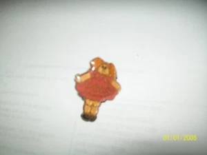 PIN DE PALO DE METAL PARA NIÑOS PARCHE DE REPOLLO MUY DIFÍCIL DE ENCONTRAR. 0033 - Imagen 1 de 1