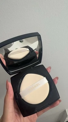 Chanel Les Beiges Healthy Glow Gel Touch Cushion Powder Foundation Choose 15g - Image 1 of 4