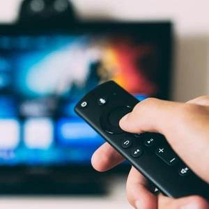 PREMIUM TV STREAMS EIGENER ZUGANG APPLE/ANDROID /SMART TVS - Bild 1 von 5