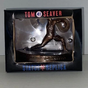 TOM SEAVER Statue Replica NY Mets Gold 2022 Season Ticket Holders Only Gift New - Picture 1 of 4