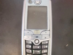 Motorola C975 - Silver (Three) Mobile Phone - Picture 1 of 3