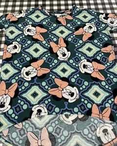 Camisa túnica pequeña LuLaRoe S Disney Irma Minnie Mouse #733 - Imagen 1 de 5