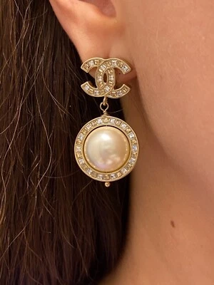 2019V REV CHANEL GOLD CC LOGO WHITE CRYSTALS AND BIG PEARLS DANGLE EARRINGS - Image 1 of 4