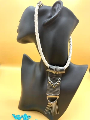 Collar de cuero blanco vintage estilo plata egipcio tejido colgante bohemio Foto 1 de 4