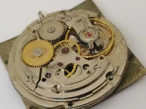 Doxa Grafic Automatic cal 11 1/2 118 InComplete movement Not work good balance - Picture 1 of 4