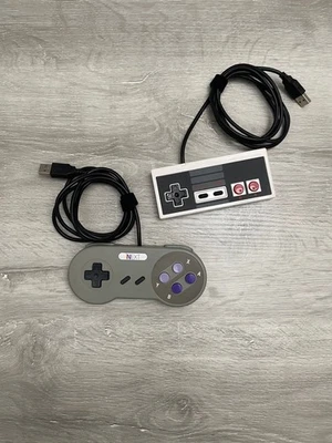 Paquete de 2 controladores emuladores USB NES y SNES  Foto 1 de 4