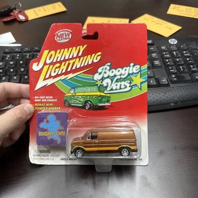 Johnny Lighting Biggie Vans 1977 Ford Econoline 150 Right On - Image 1 of 4
